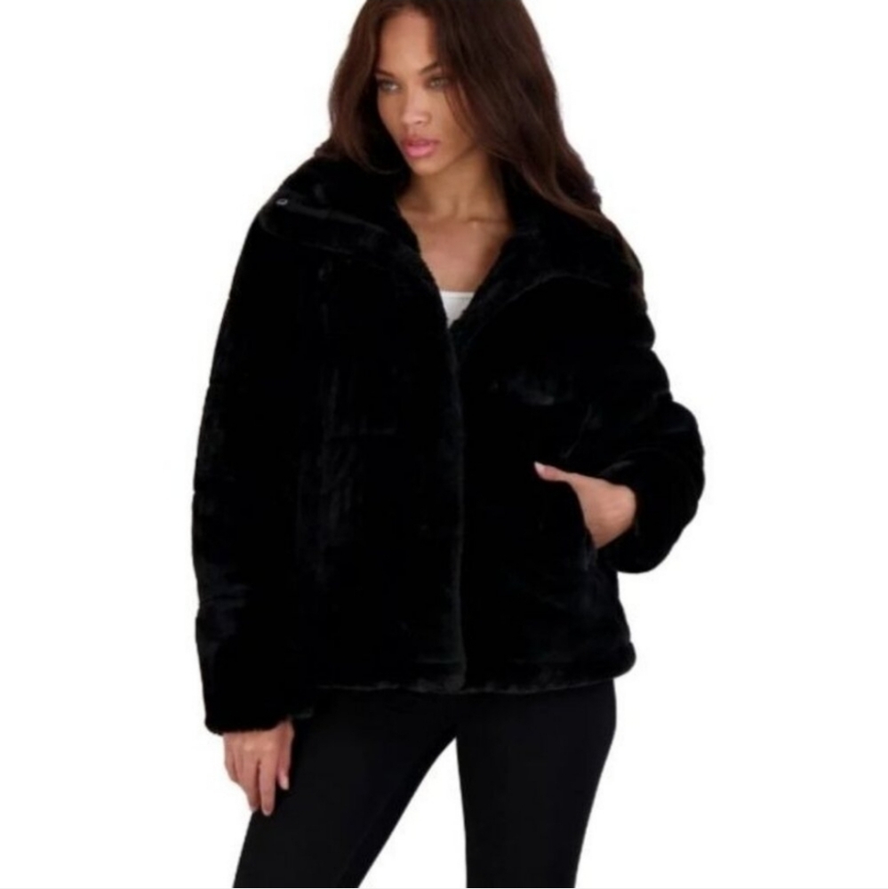 NWT, Size XL, Avec Les Filles Short‎ Grooved Faux Fur Jacket, Black